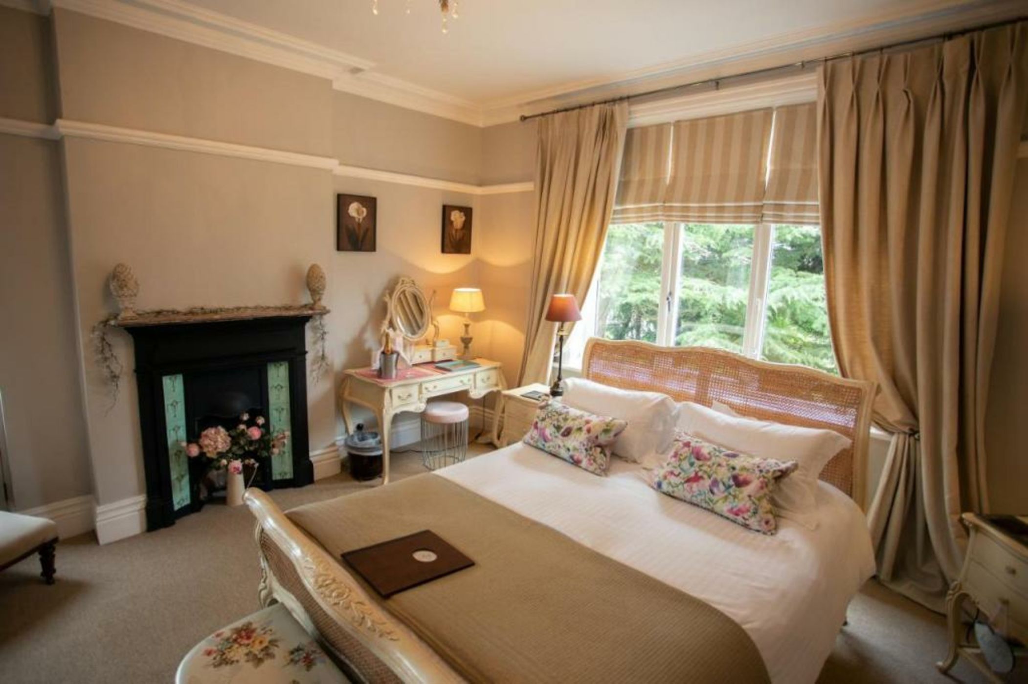 Treherne House & The Malvern Retreat