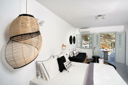 Blue Sand Boutique Hotel & Suites