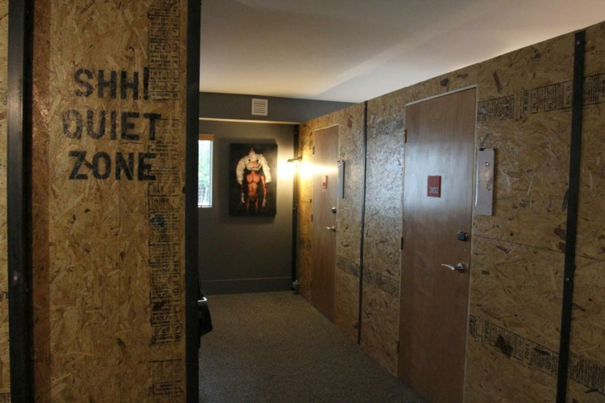 Hotel Gaythering - Gay Hotel - All Adults Welcome