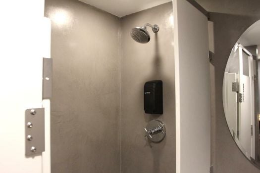 Hotel Gaythering - Gay Hotel - All Adults Welcome