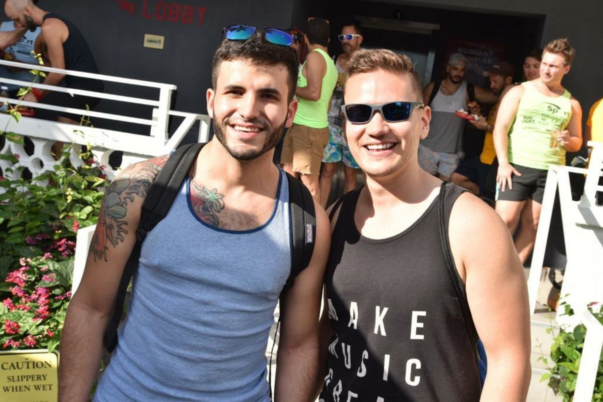 Hotel Gaythering - Gay Hotel - All Adults Welcome