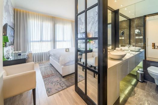 Hotel Indigo Tel Aviv - Diamond District, an IHG Hotel