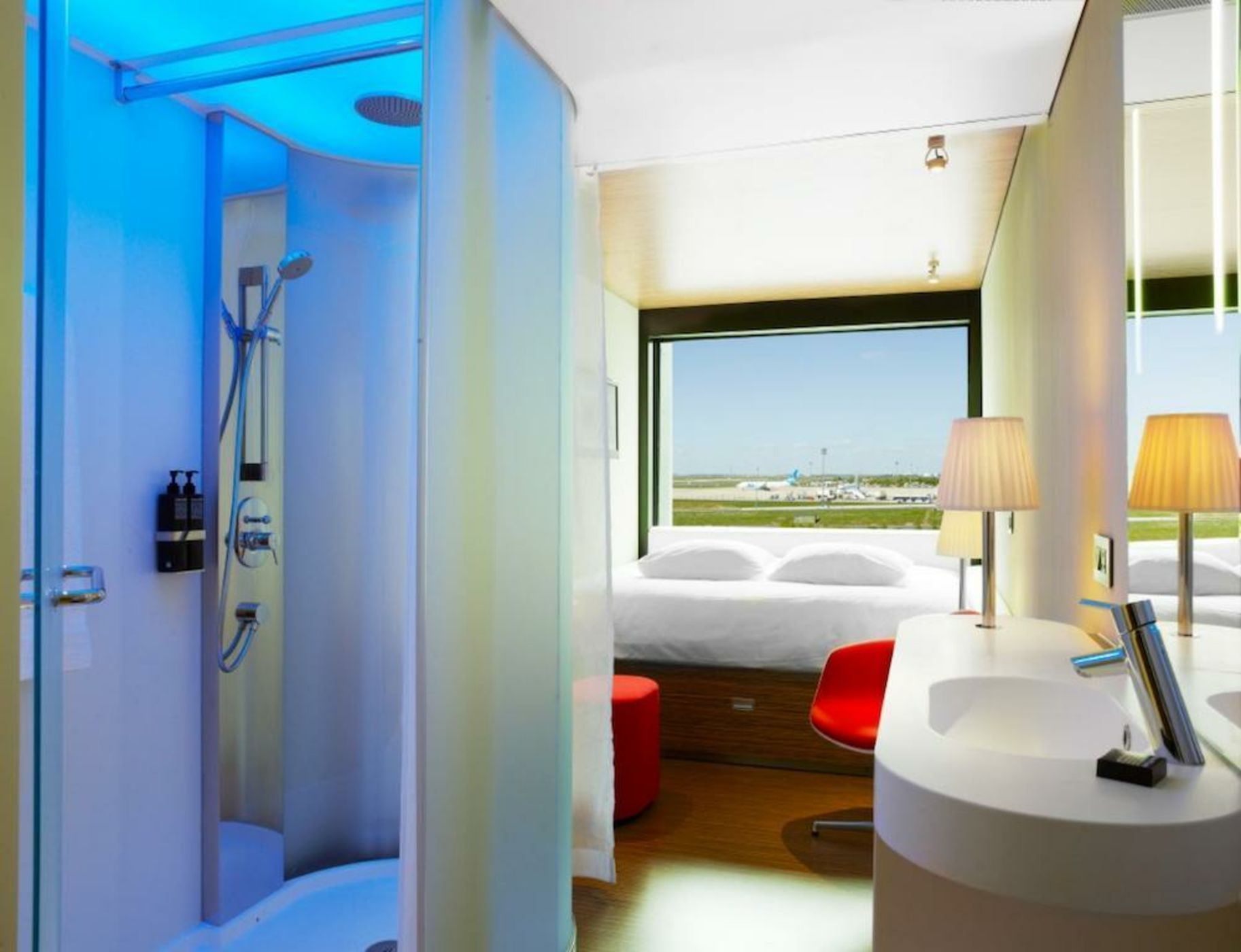 citizenM Paris Charles de Gaulle Airport