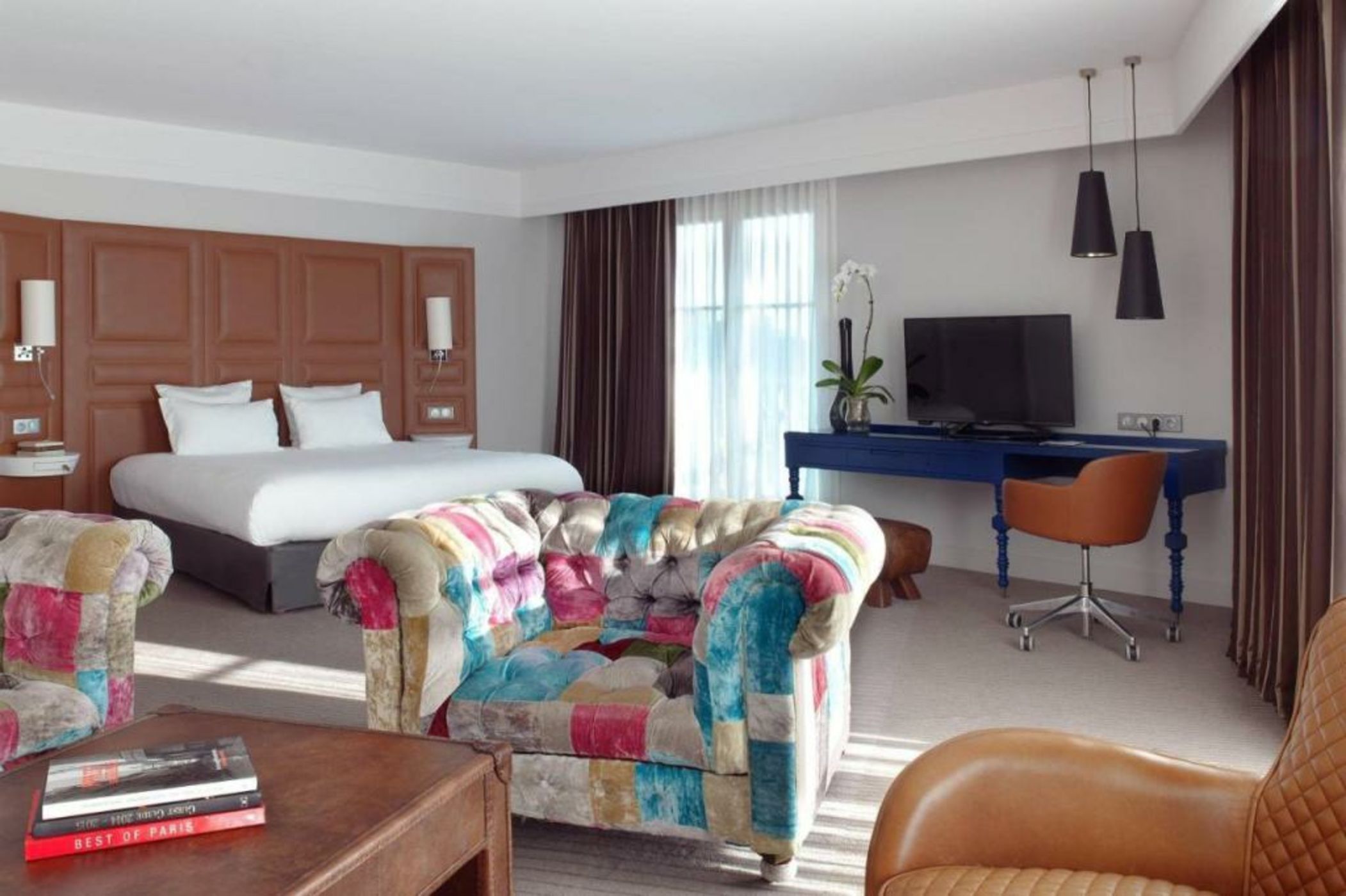 Renaissance Paris Hippodrome de St. Cloud Hotel