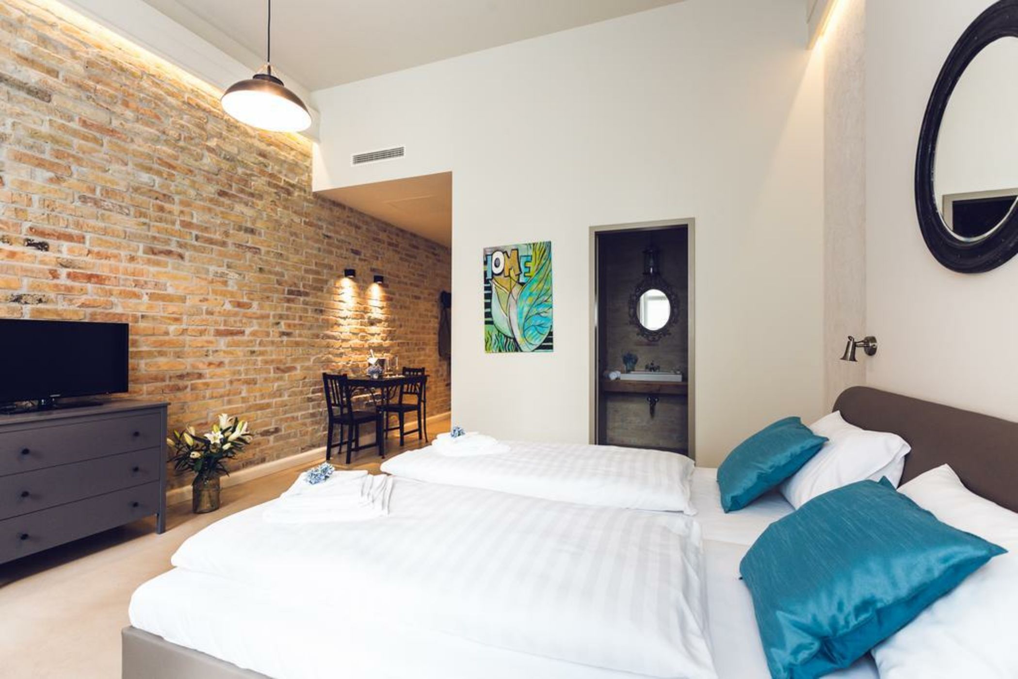 Heritage Home Apartments