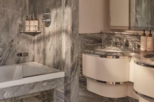 The Berkeley, Maybourne