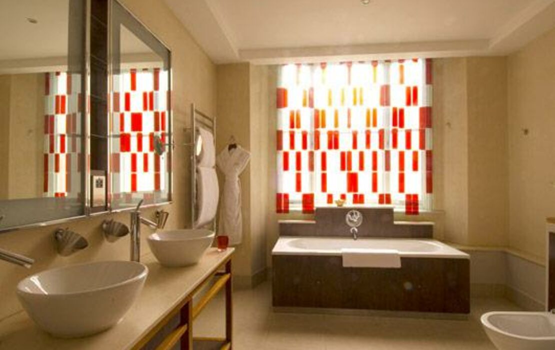 Taj 51 Buckingham Gate Suites and