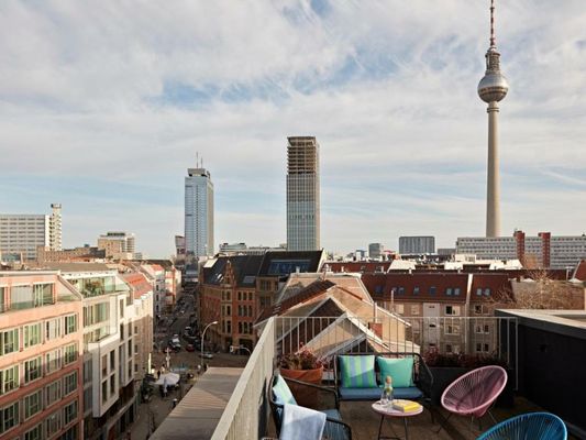 Numa Berlin Weinmeister