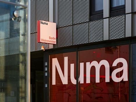 Numa Berlin Weinmeister
