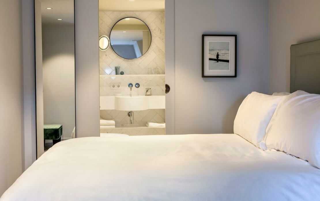 Pillows Luxury Boutique Hotel Anna Van Den Vondel Amsterdam, a Design