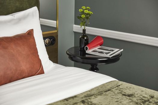 Sir Savigny Hotel