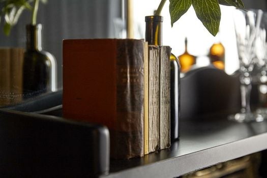 Sir Savigny Hotel