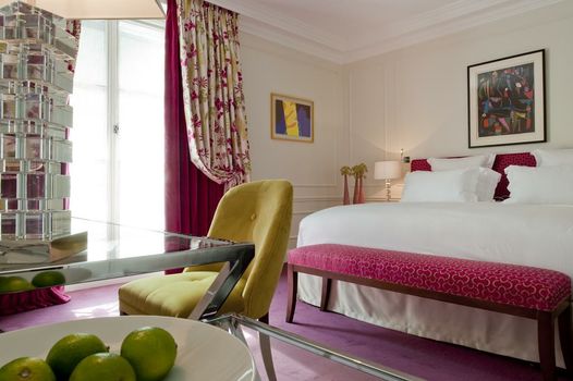 Le Burgundy Paris