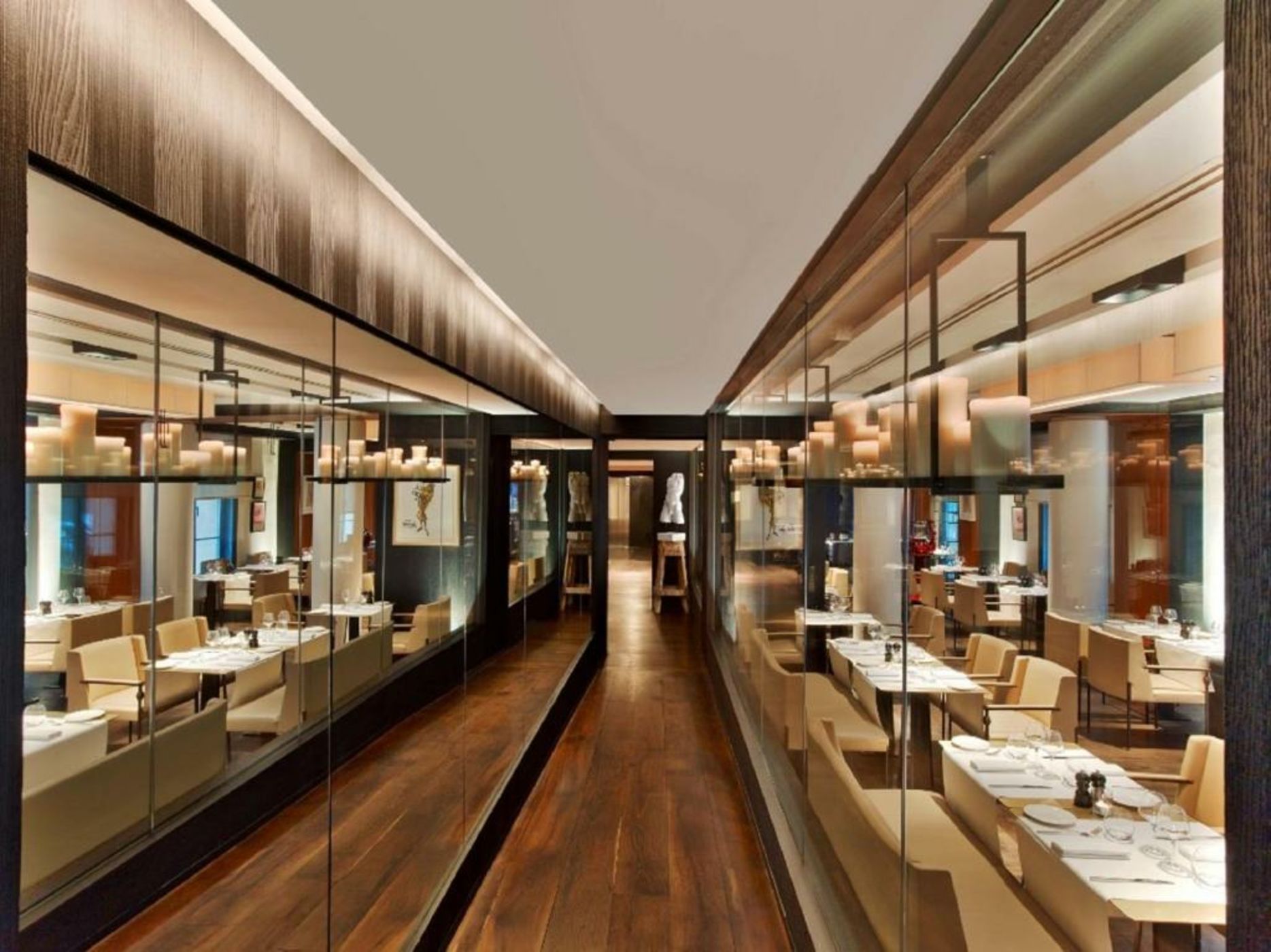 Le Metropolitan Paris Tour Eiffel, a Tribute Portfolio Hotel