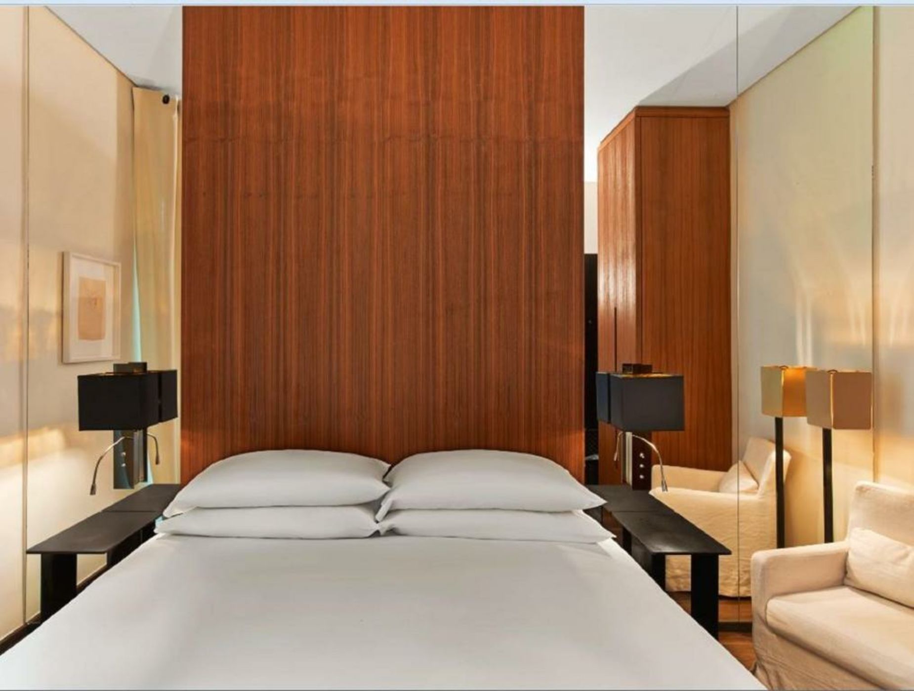 Le Metropolitan Paris Tour Eiffel, a Tribute Portfolio Hotel