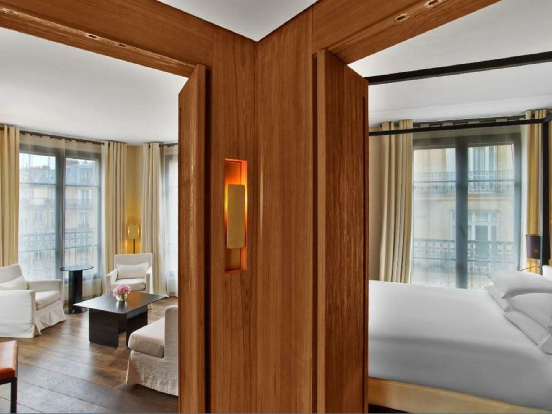 Le Metropolitan Paris Tour Eiffel, a Tribute Portfolio Hotel