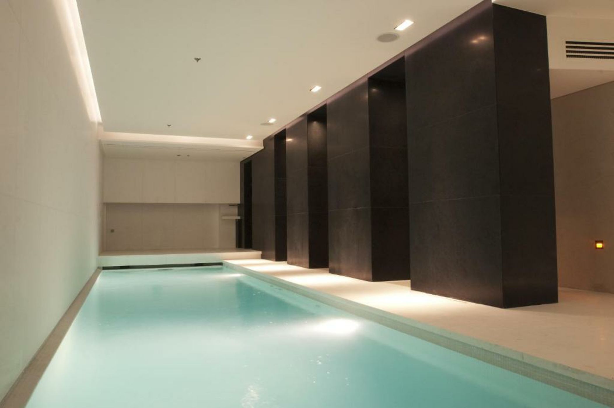 Le Metropolitan Paris Tour Eiffel, a Tribute Portfolio Hotel