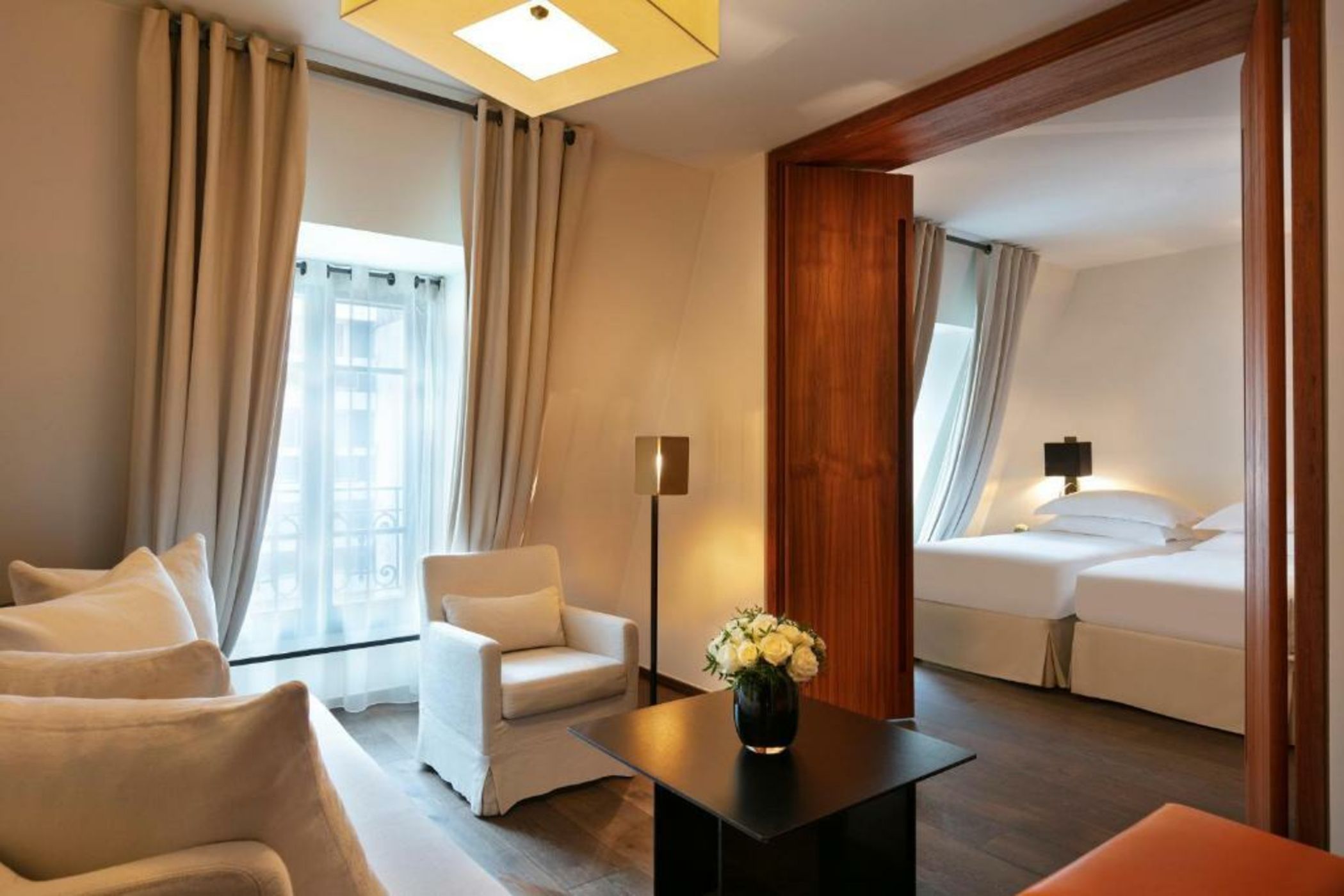 Le Metropolitan Paris Tour Eiffel, a Tribute Portfolio Hotel