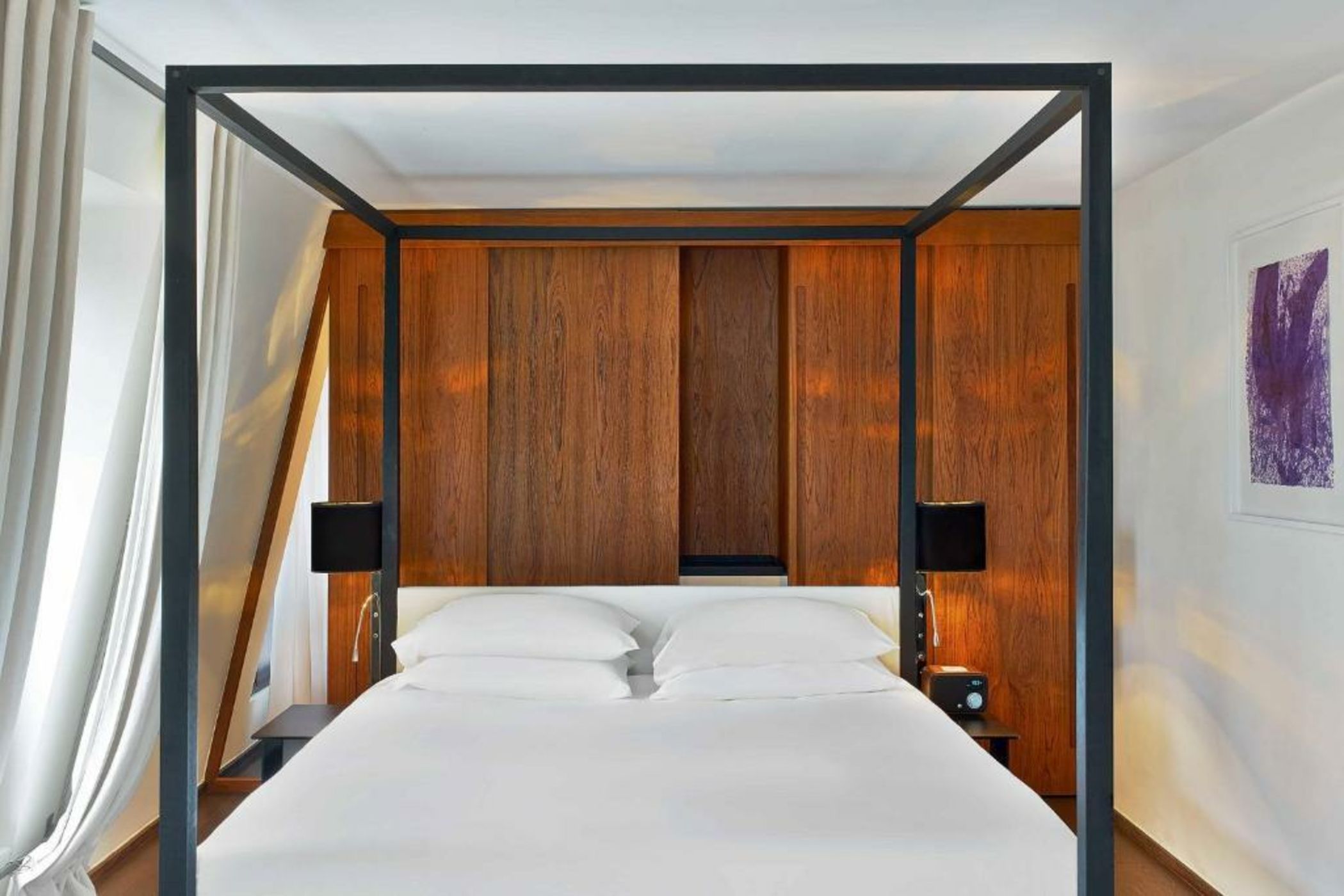 Le Metropolitan Paris Tour Eiffel, a Tribute Portfolio Hotel