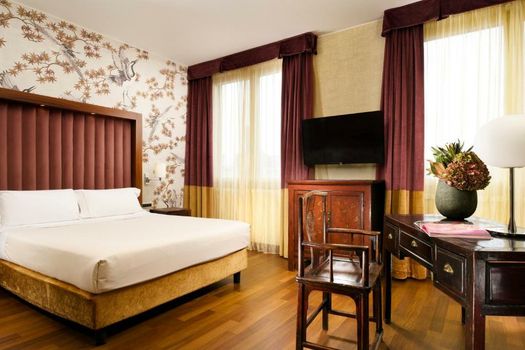 Enterprise Hotel Design & Boutique