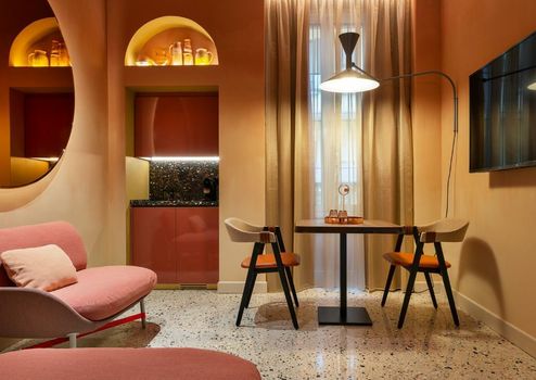 Enterprise Hotel Design & Boutique