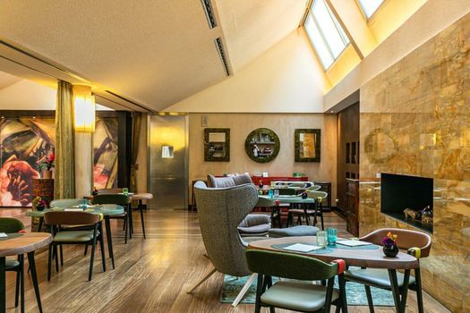 Enterprise Hotel Design & Boutique