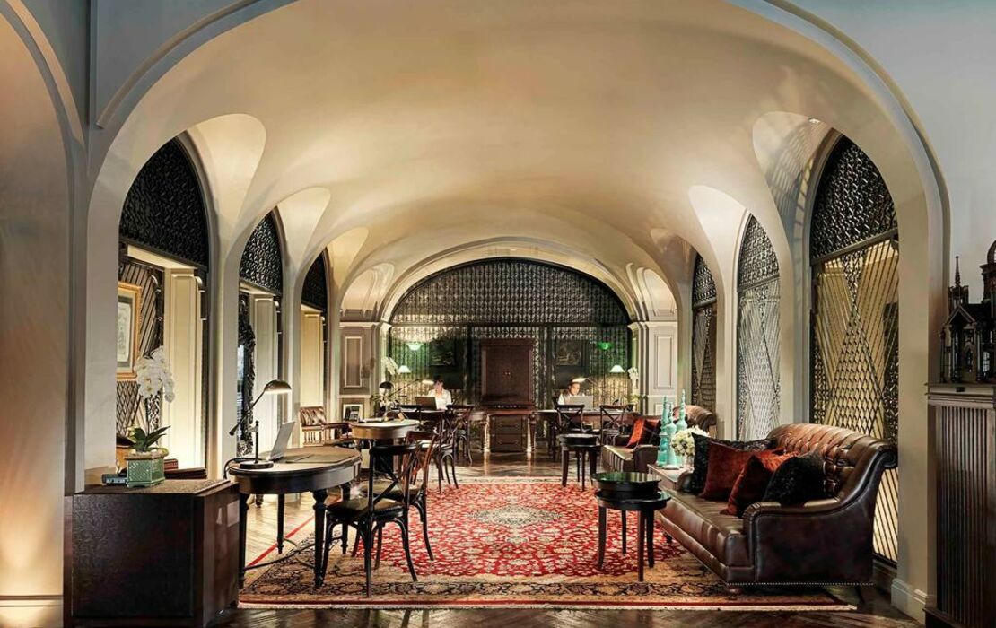 Hotel Muse Bangkok Langsuan - MGallery - SHA PLUS Certified