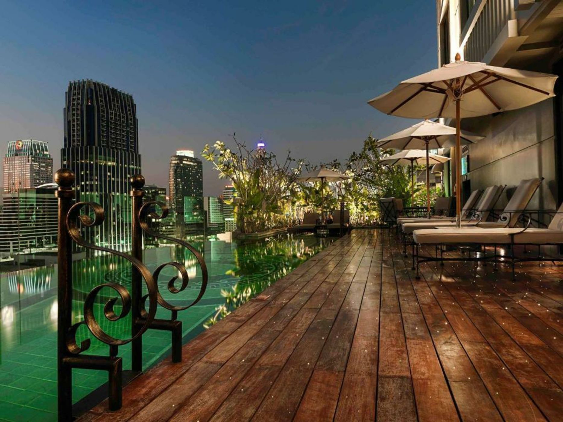 Hotel Muse Bangkok Langsuan - MGallery - SHA PLUS Certified