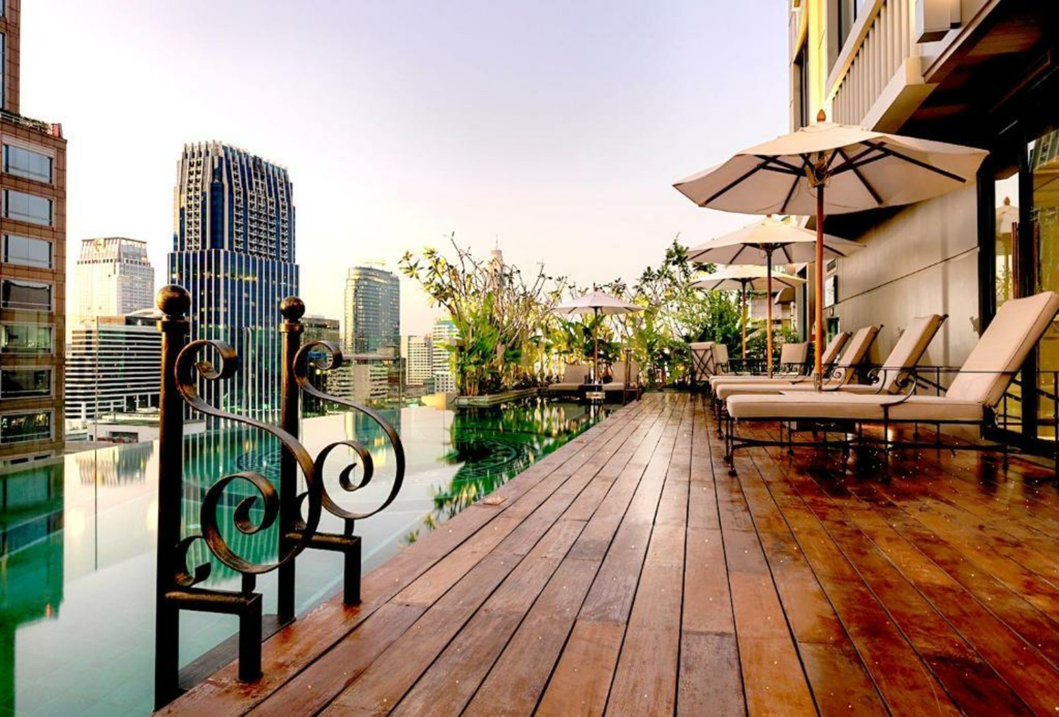 Hotel Muse Bangkok Langsuan - MGallery - SHA PLUS Certified