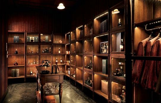 Hotel Muse Bangkok Langsuan - MGallery - SHA PLUS Certified