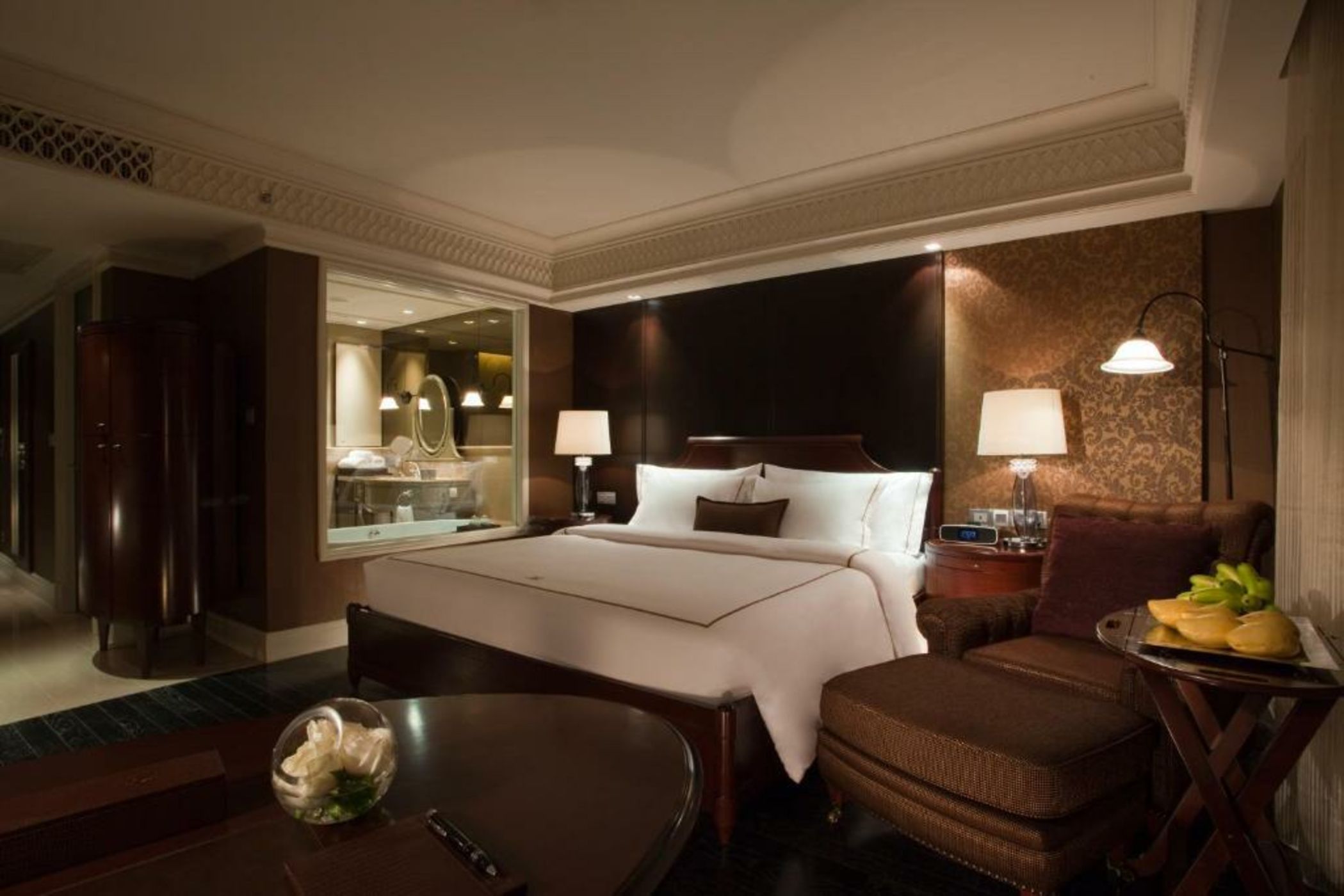 Hotel Muse Bangkok Langsuan - MGallery - SHA PLUS Certified