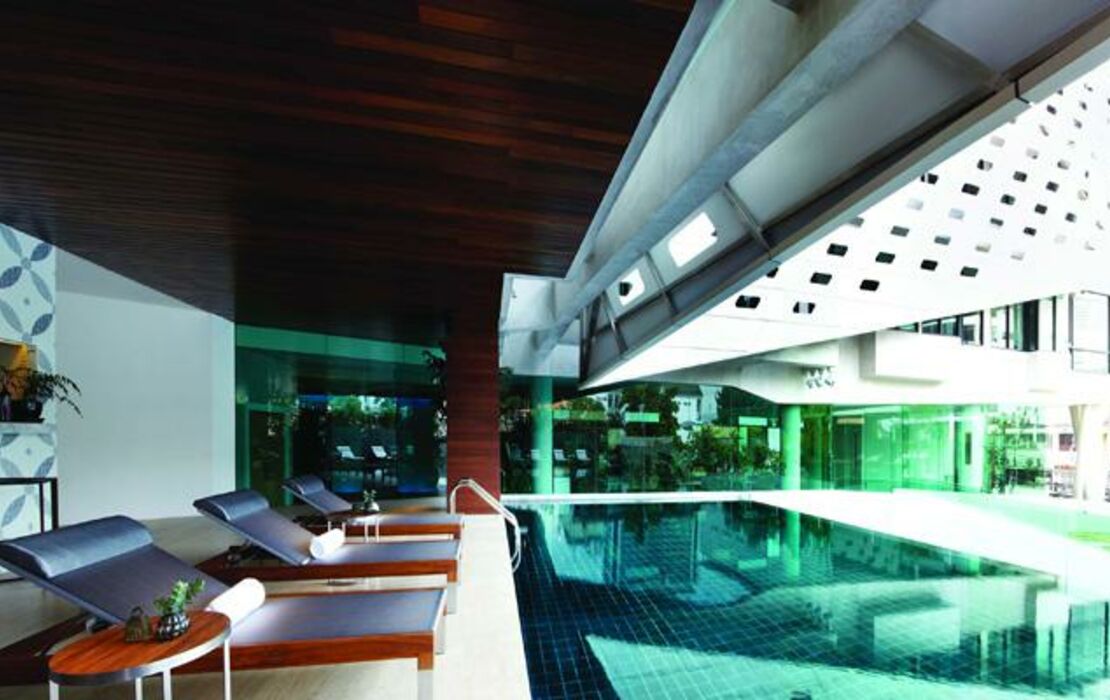 LiT BANGKOK Hotel