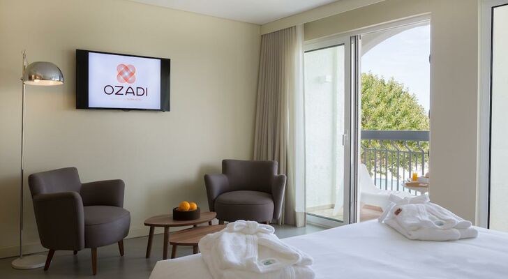 OZADI Tavira Hotel