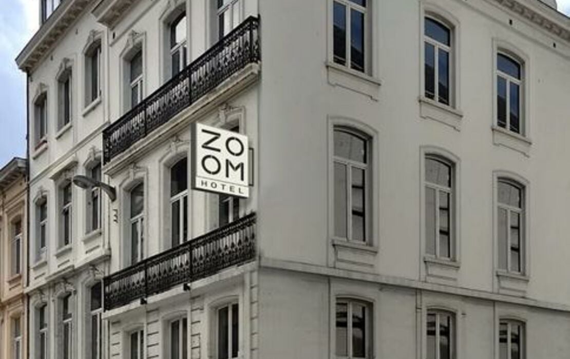 Zoom Hotel