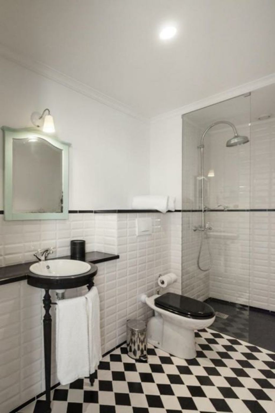 1872 River House by Olivia