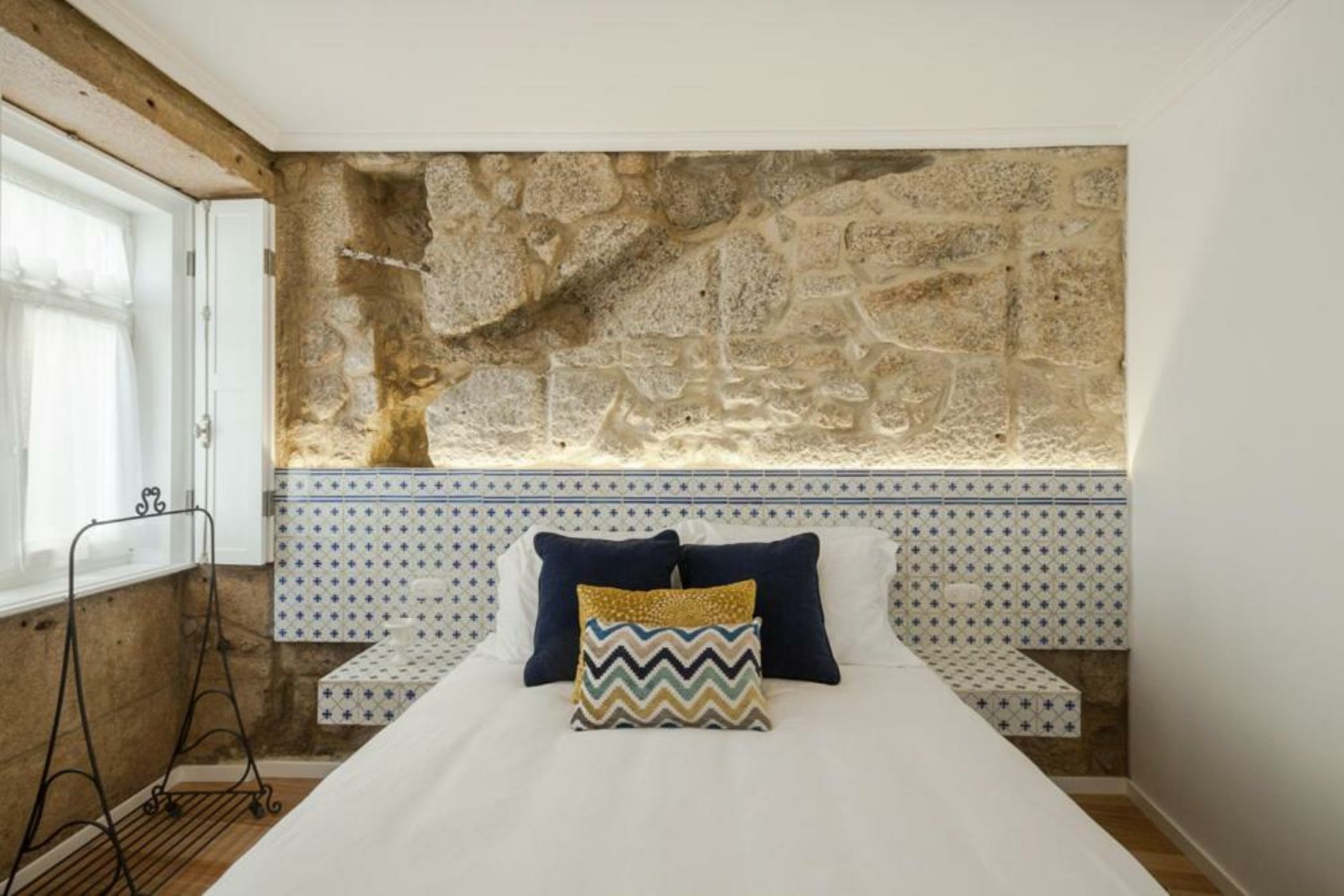 1872 River House by Olivia