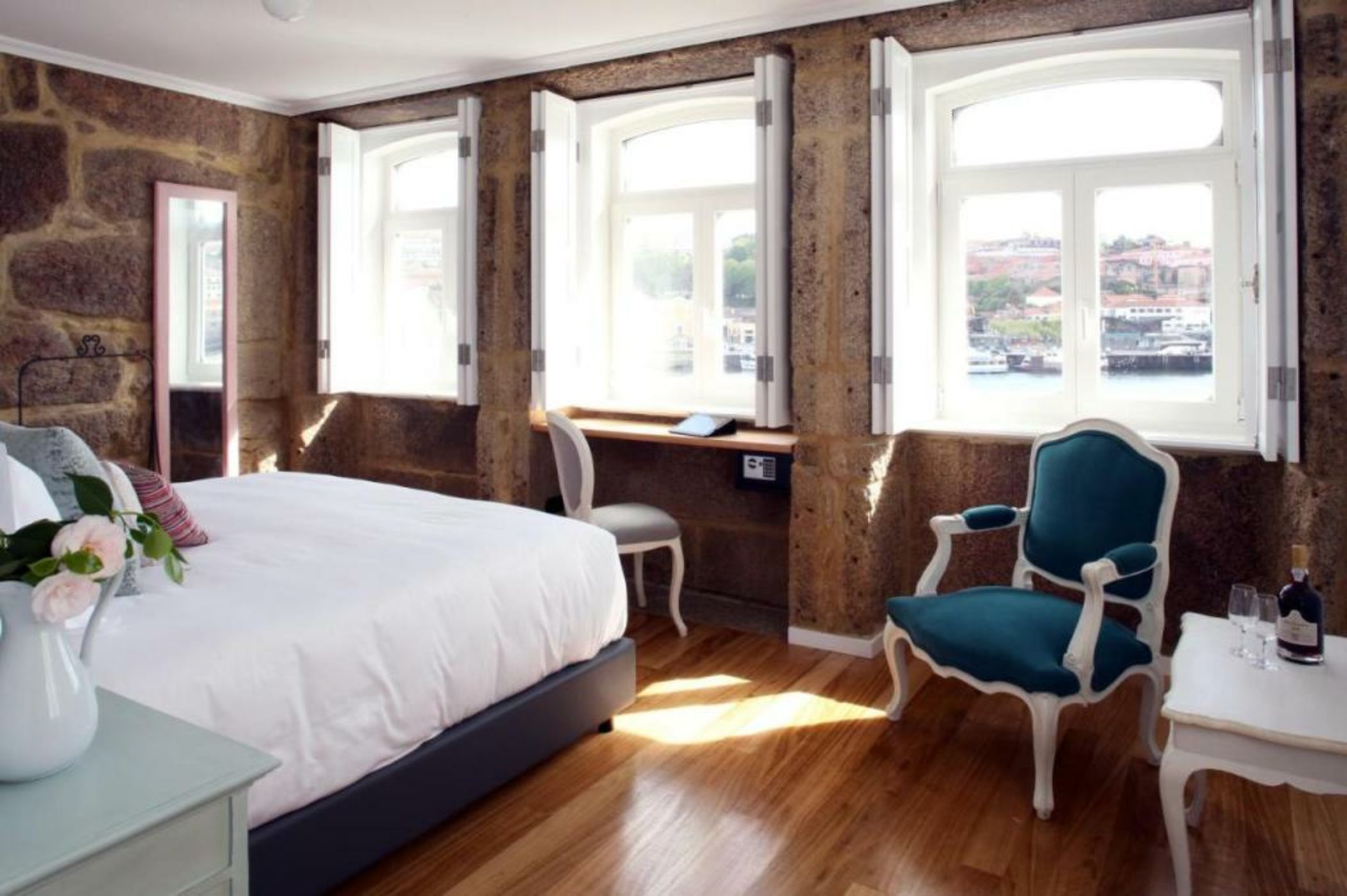 1872 River House by Olivia