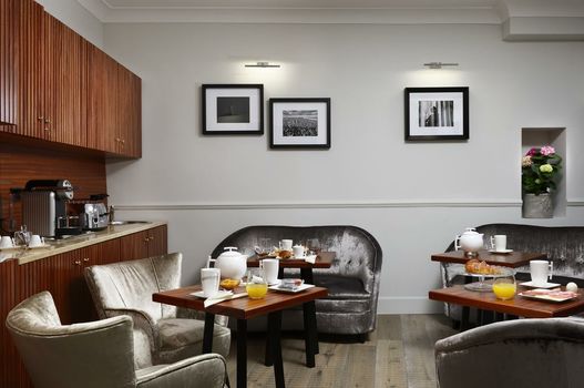 Gens Luxury Suites