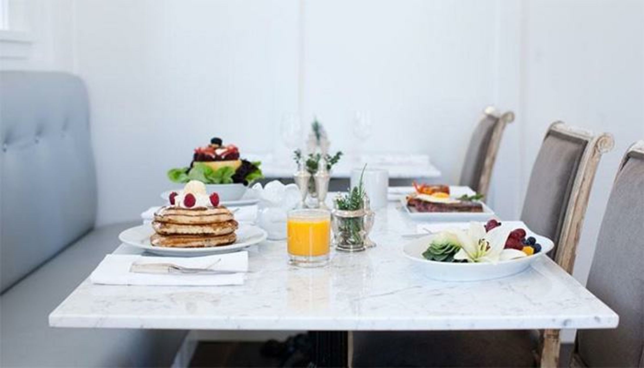 Washington School House Hotel