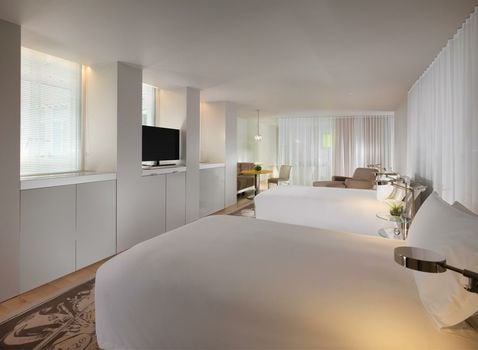 Sanderson London