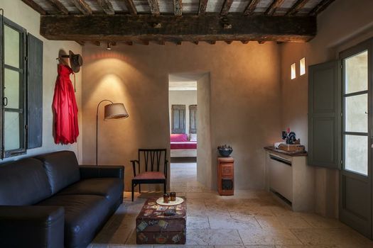 Follonico 4-Suite B&B