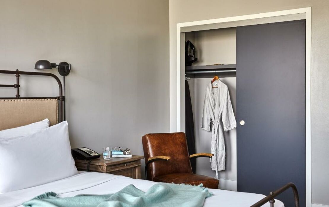 The Collective Paper Factory, a Design Boutique Hotel Queens, U.S.A.