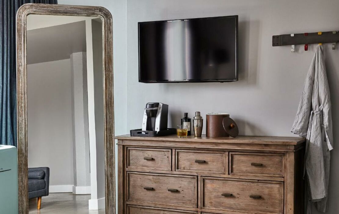 The Collective Paper Factory, a Design Boutique Hotel Queens, U.S.A.