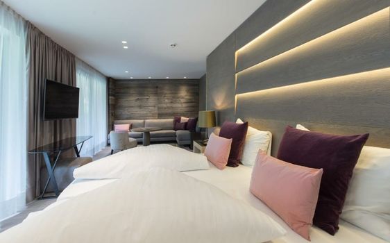 ElisabethHotel Premium Private Retreat- Adults only