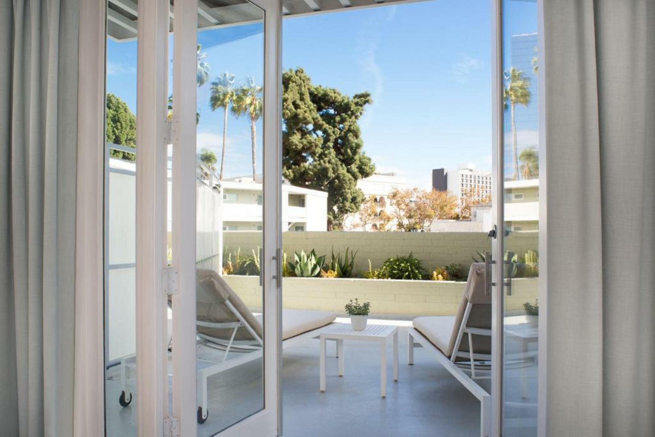 Avalon Hotel Beverly Hills, a Member of Design Hotels