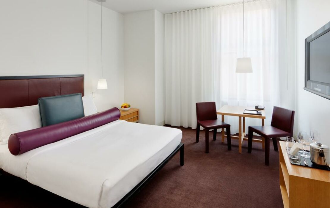 Bryant Park Hotel, a Design Boutique Hotel New York City, U.S.A.