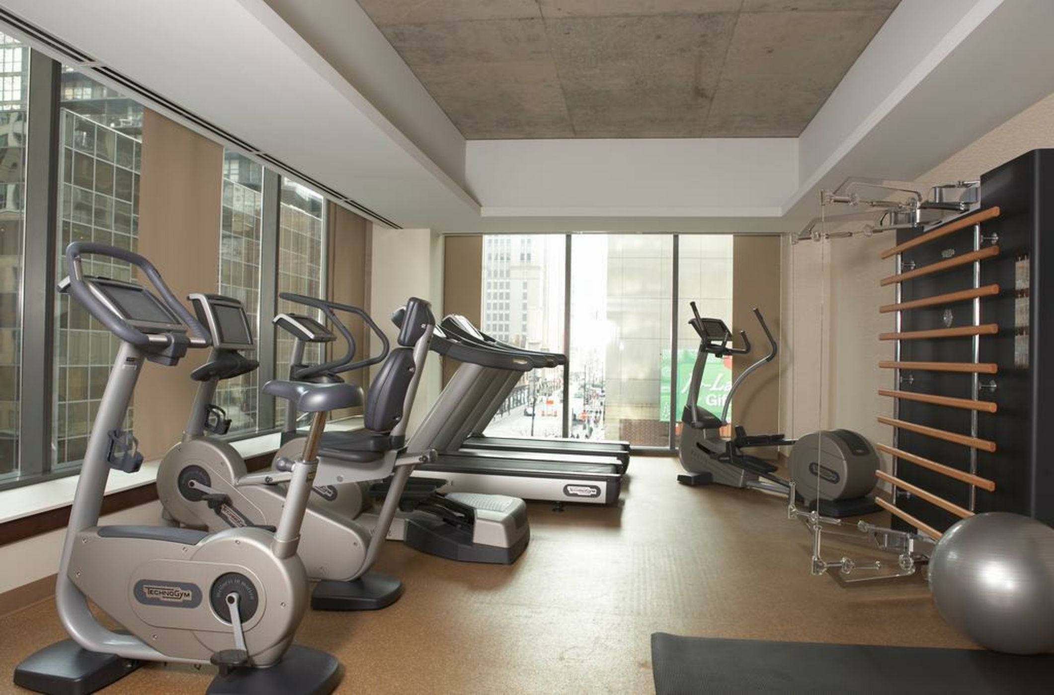 Eurostars Magnificent Mile