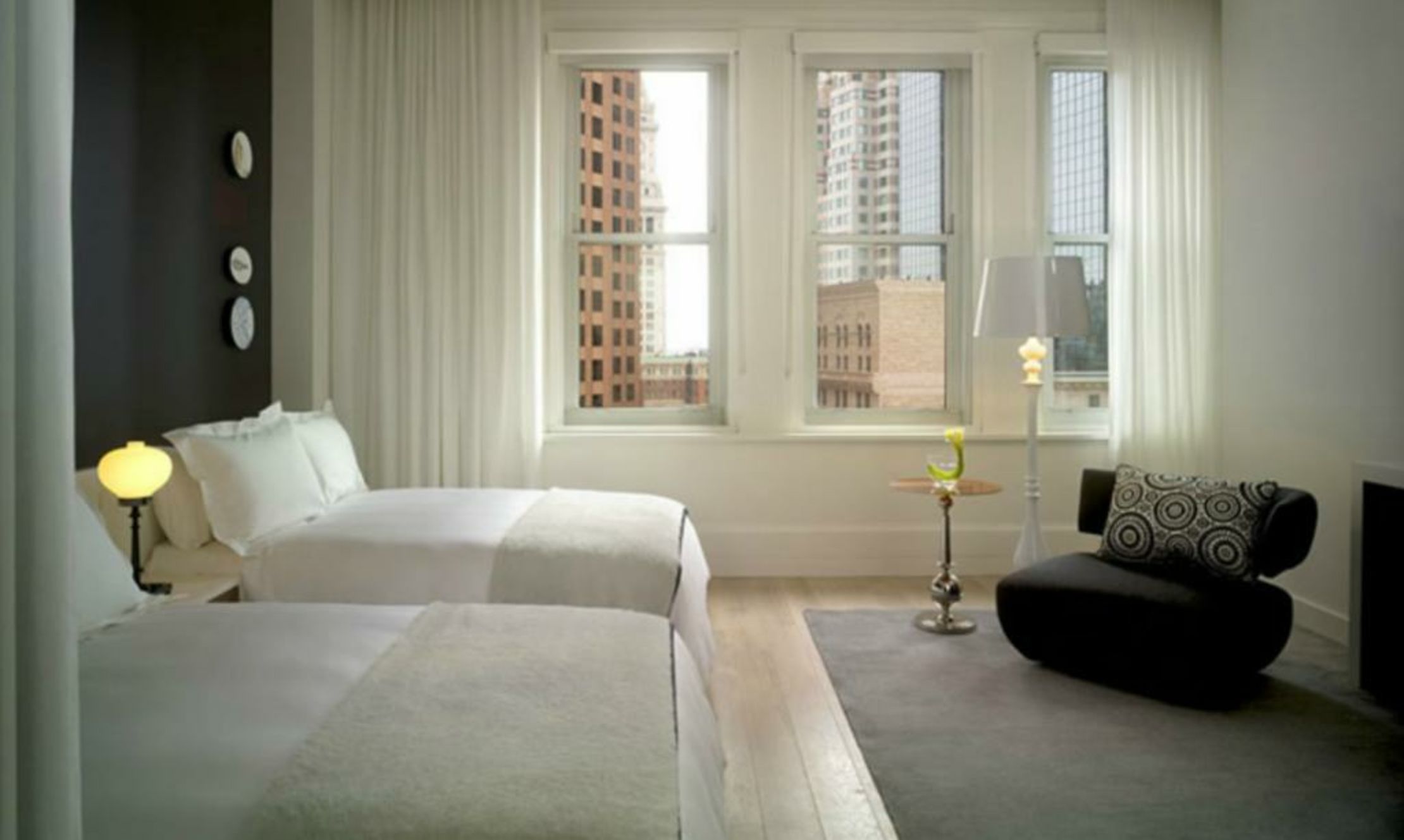 Ames Boston Hotel, Curio Collection by Hilton