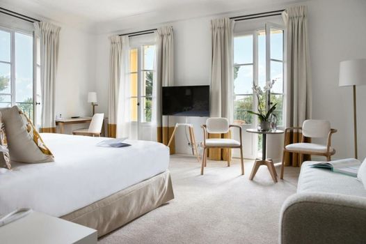 Royal Riviera