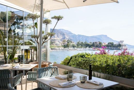 Royal Riviera